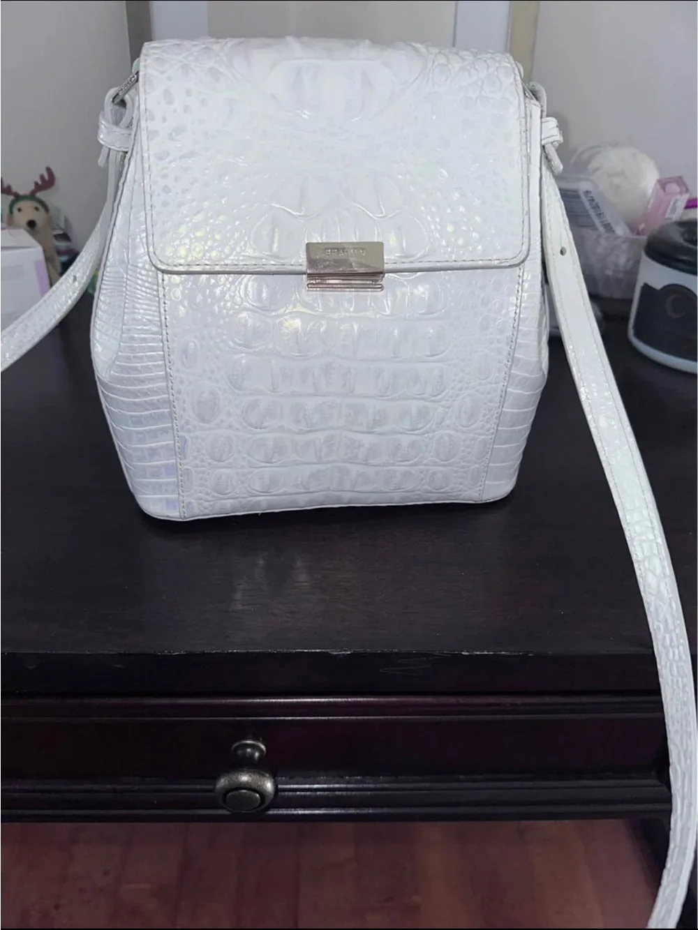 Brahmin Margo White Crossbody Bag - Picture 1 of 6